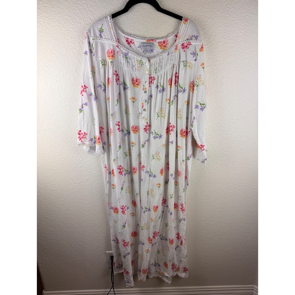 Lanz of Salzburg 1X White Floral Button Front Nightgown Lace Trim Long Sleeve
